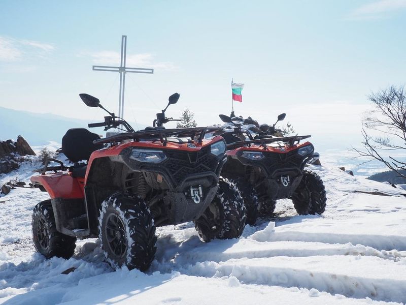 Двуместна ATV машина за офроуд тур