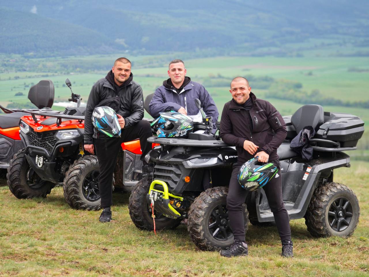 Каране с ATV в планината